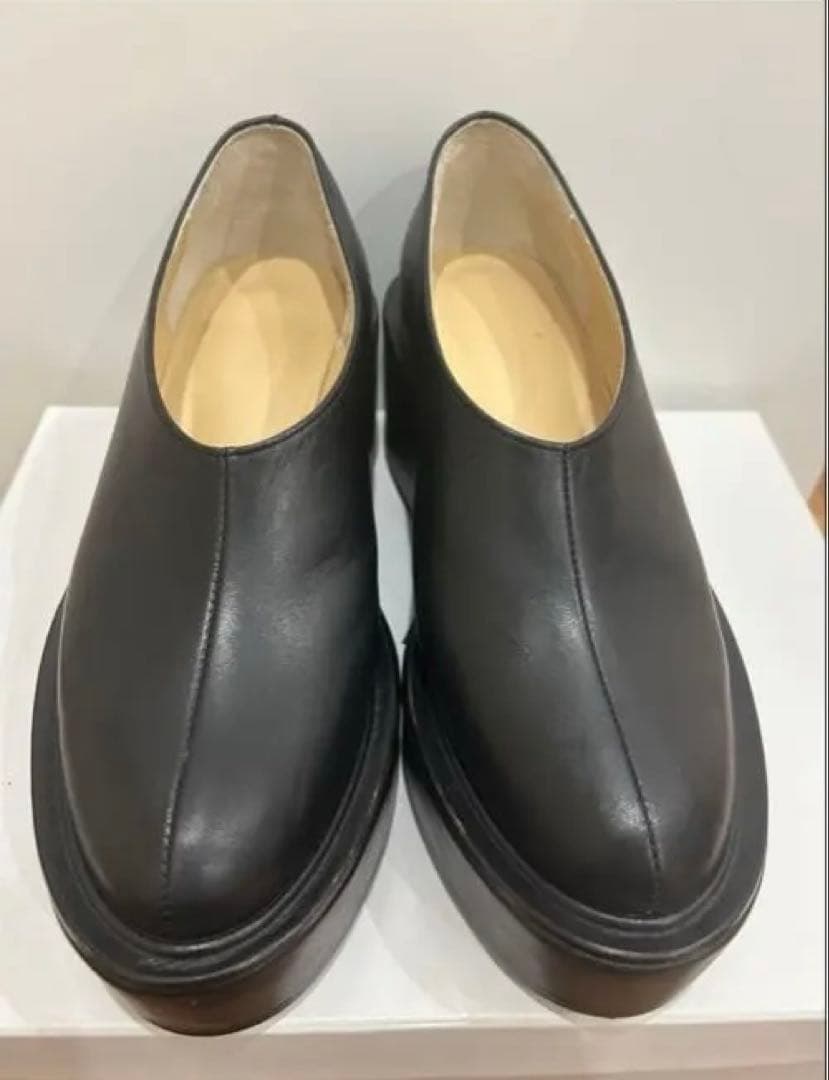 【美品】CLANE（クラネ）VOLUME SOLE SHOES 箱付き