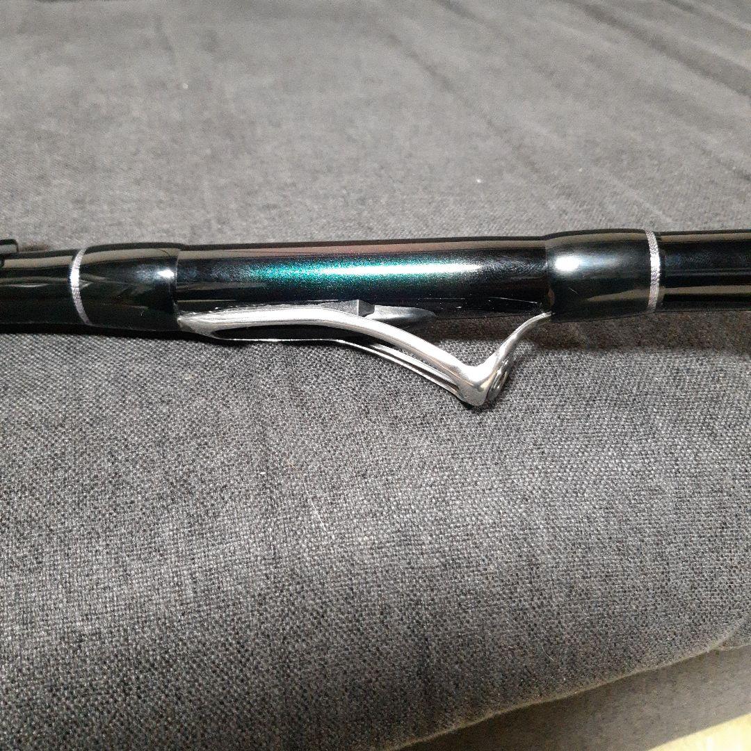 駿*元様 DAIWAインターライン磯竿1.5-520