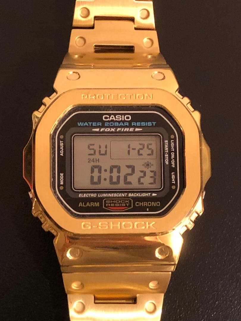 中古品　G-SHOCK DW5600 フルメタルカスタム　ゴールド