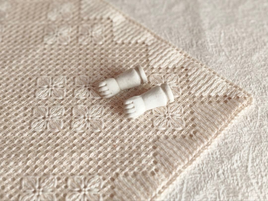 【チョコメルさま】vintage parts ୨୧ * 陶器の小さな 手 ハンド