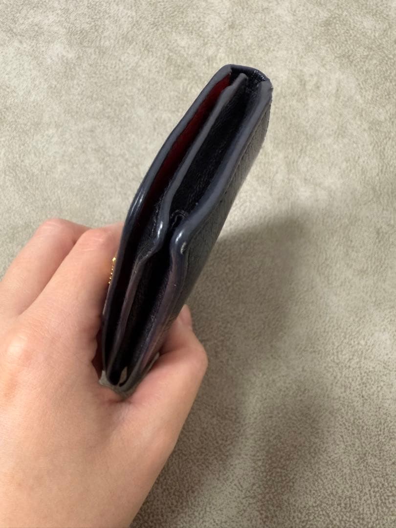 MIU MIU 名刺入れ ブラック レッド