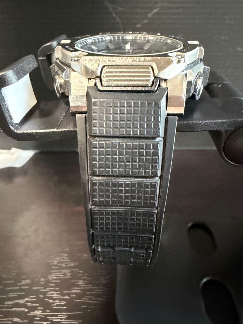 G*u様 G-SHOCK GST-B300S-1AJF