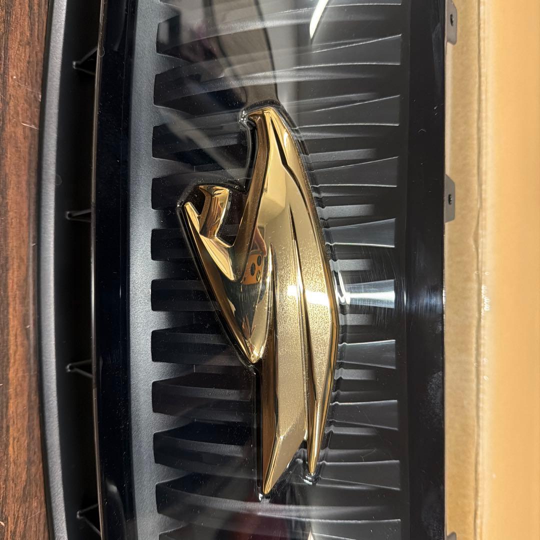 ハリアーフロントグリル ブラック