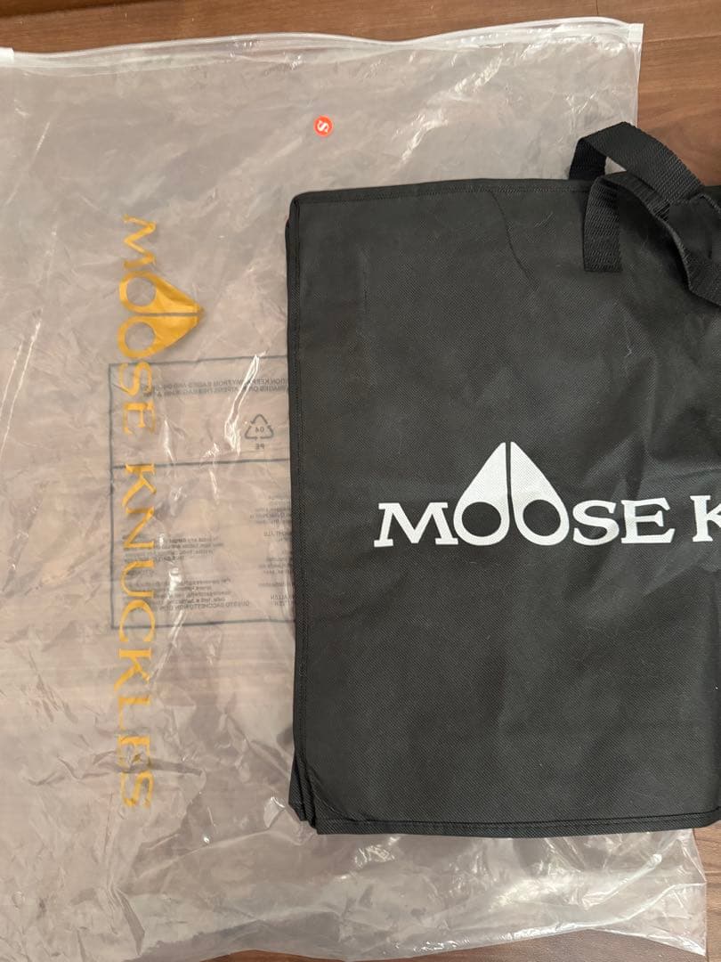 ムースナックルズダウン Sサイズ