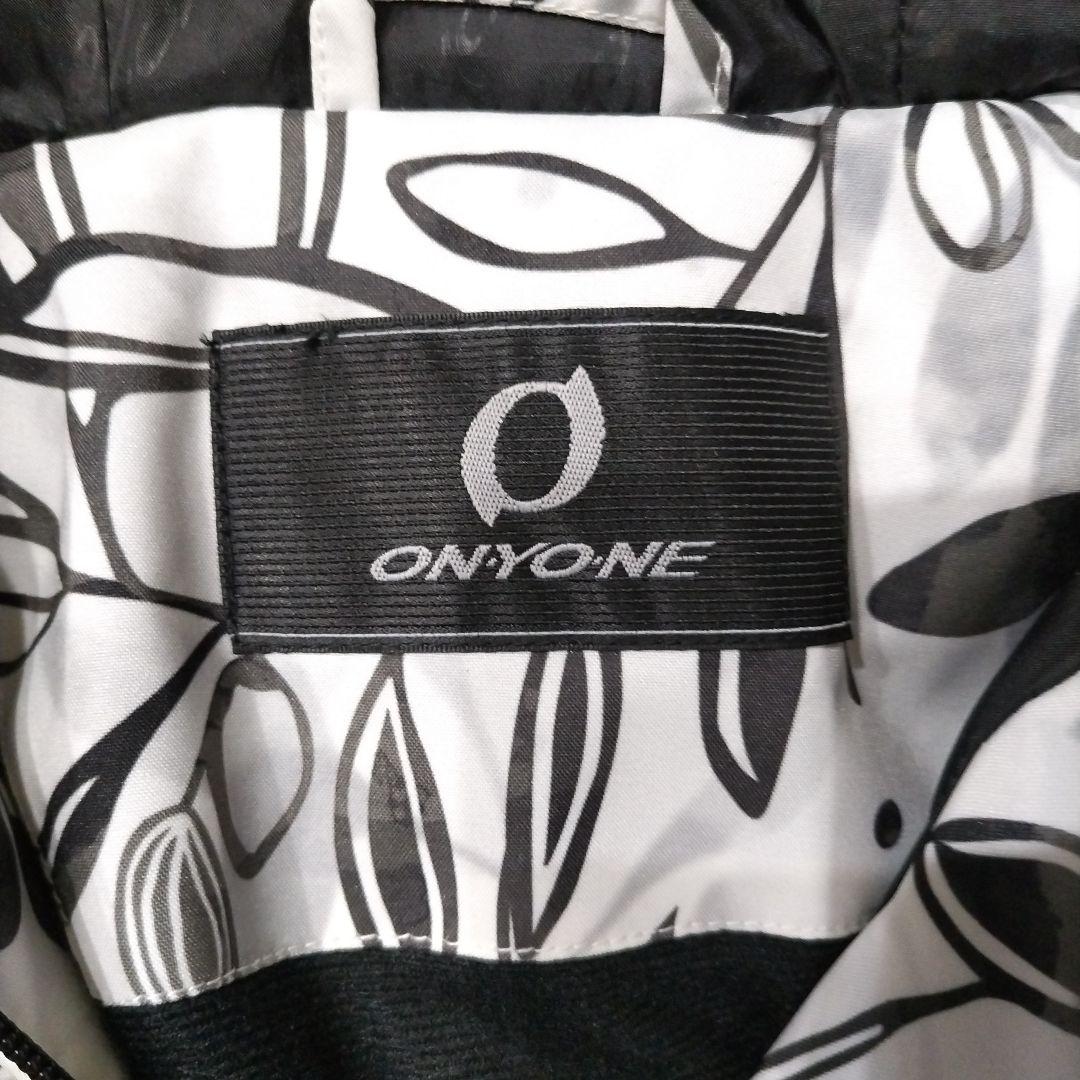 新品オンヨネ レディースL 多機能 多収納 スキーウェア上下セット スノーウェア