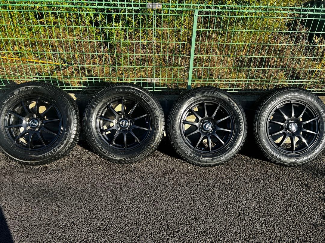 スタッドレスタイヤ215/65R16 アルミホイール