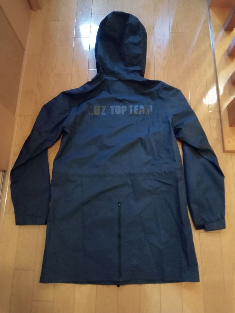 ルースイソンブラ　LTT　トップチーム　高機能ジャケット　メンズМ　黒　美品