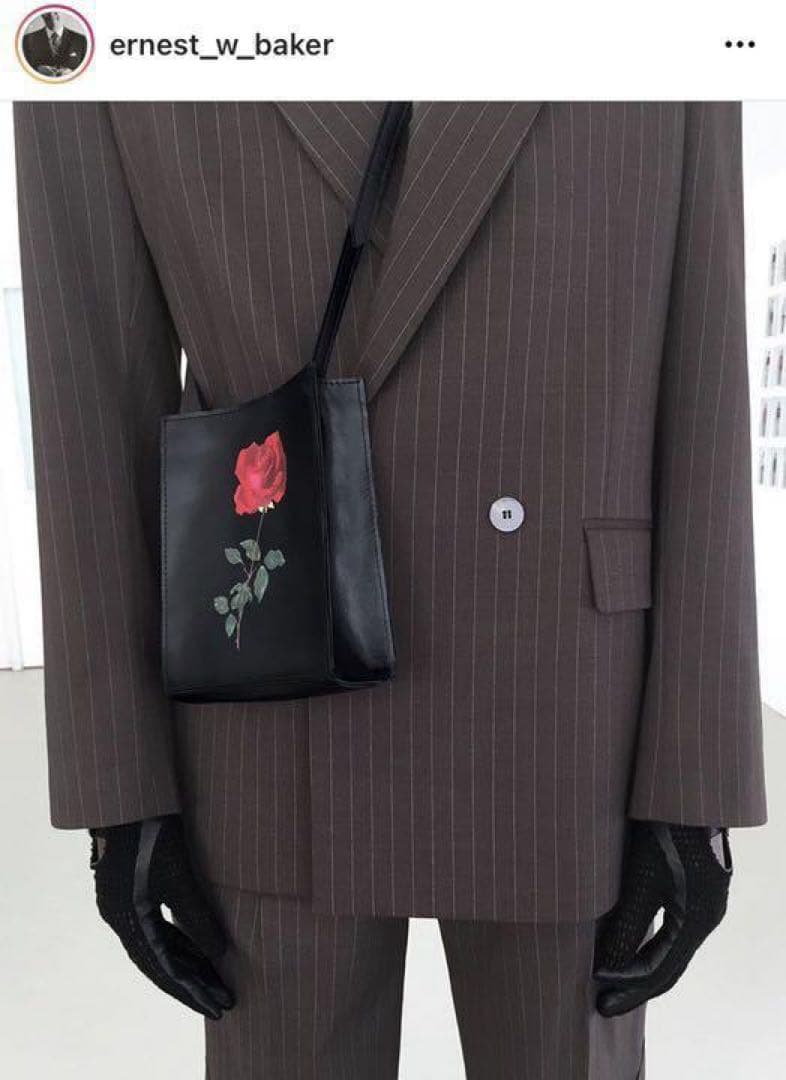 ERNEST W. BAKER 薔薇 クロスボディ ショルダーバッグ