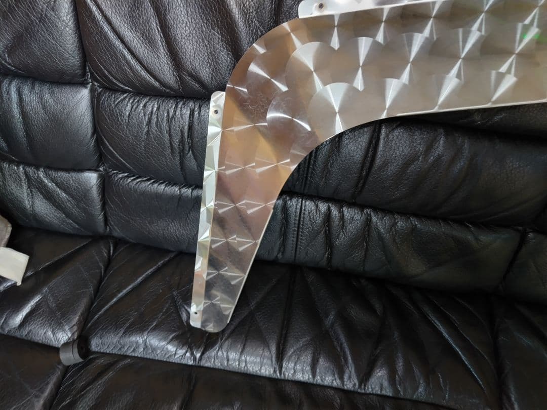 グラプロのドアバイザー