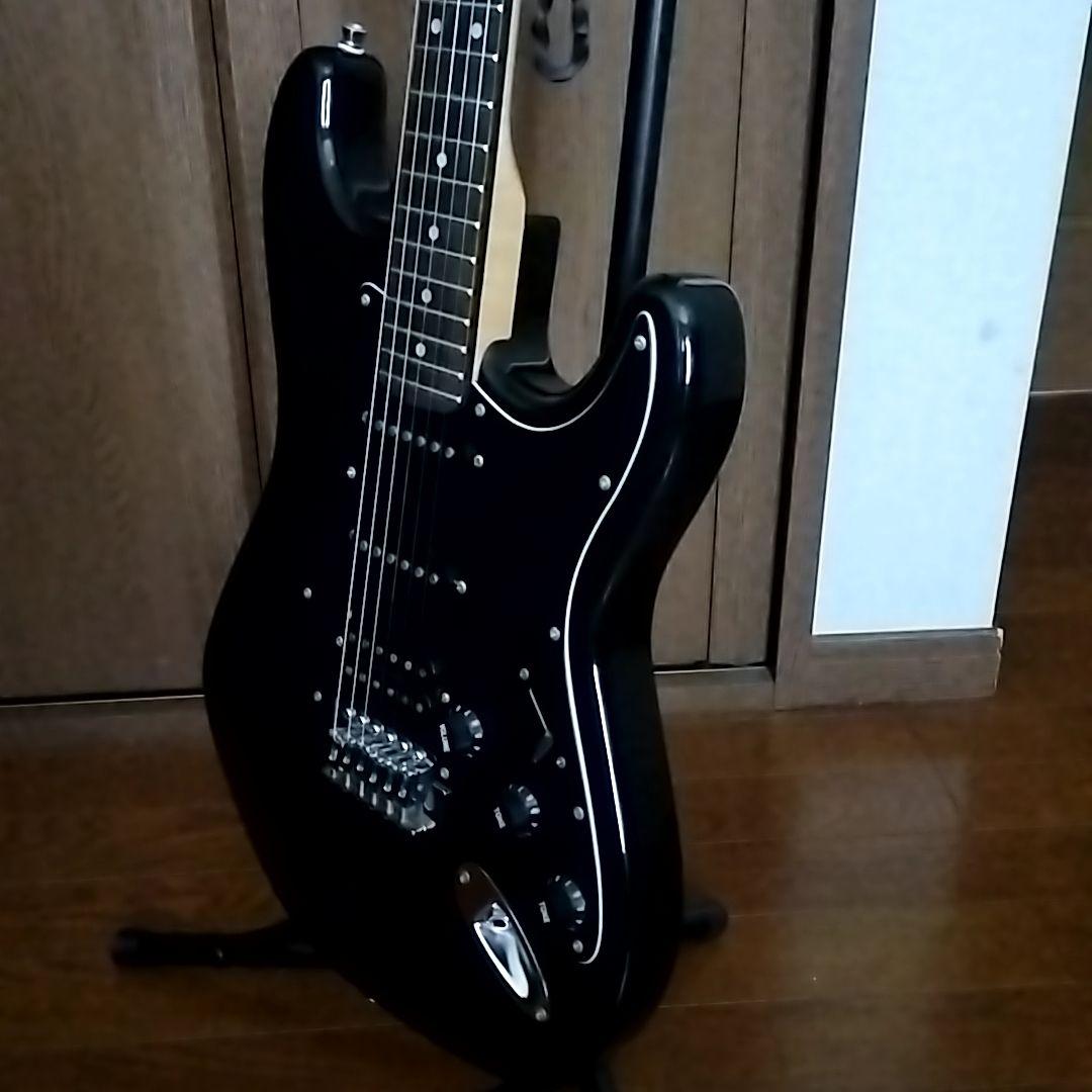 SELDER　エレキギター　ストラトタイプ　SSH
