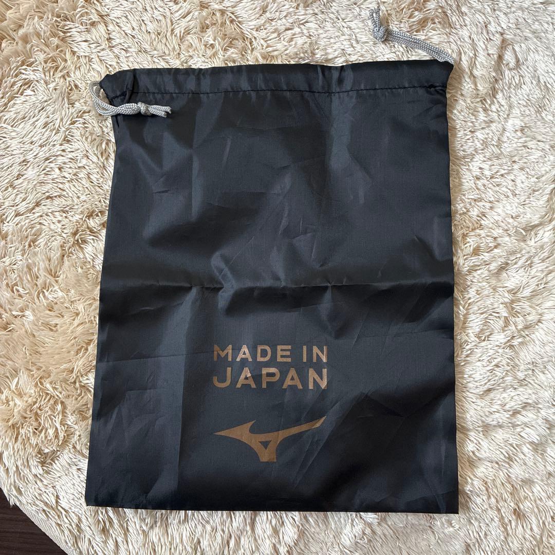 モレリア　ネオ　3 ジャパン　新品タグ付き　27センチ　サッカー　スパイク