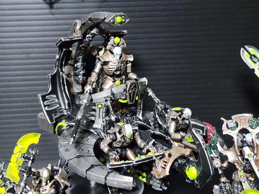 週刊ウォーハンマー　ネクロン　塗装済み。