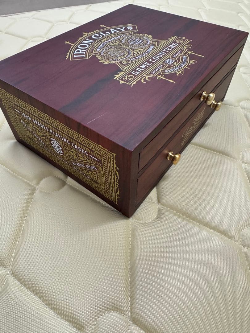ア*リ様 IRON CLAYS チップ　トランプ　ボードゲーム