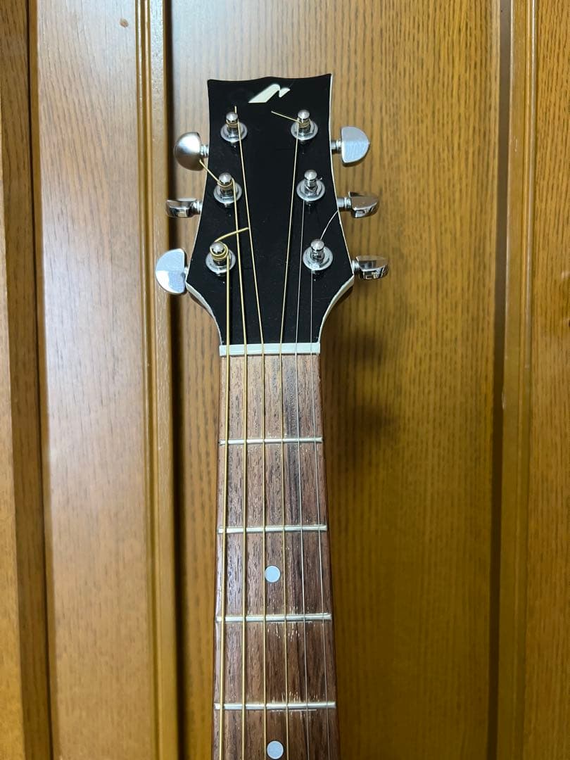 モーリス　Morris MG-601 アコースティック　ハードケース付き