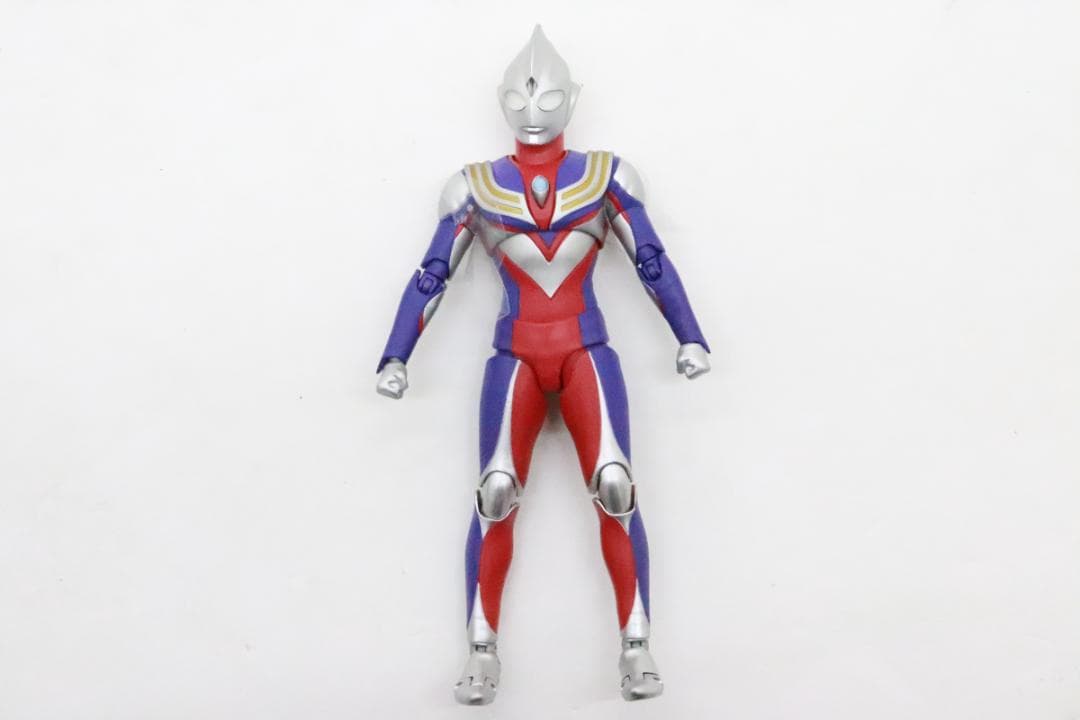 真骨彫製法 ウルトラマンティガ マルチタイプ 30-JD0212-09