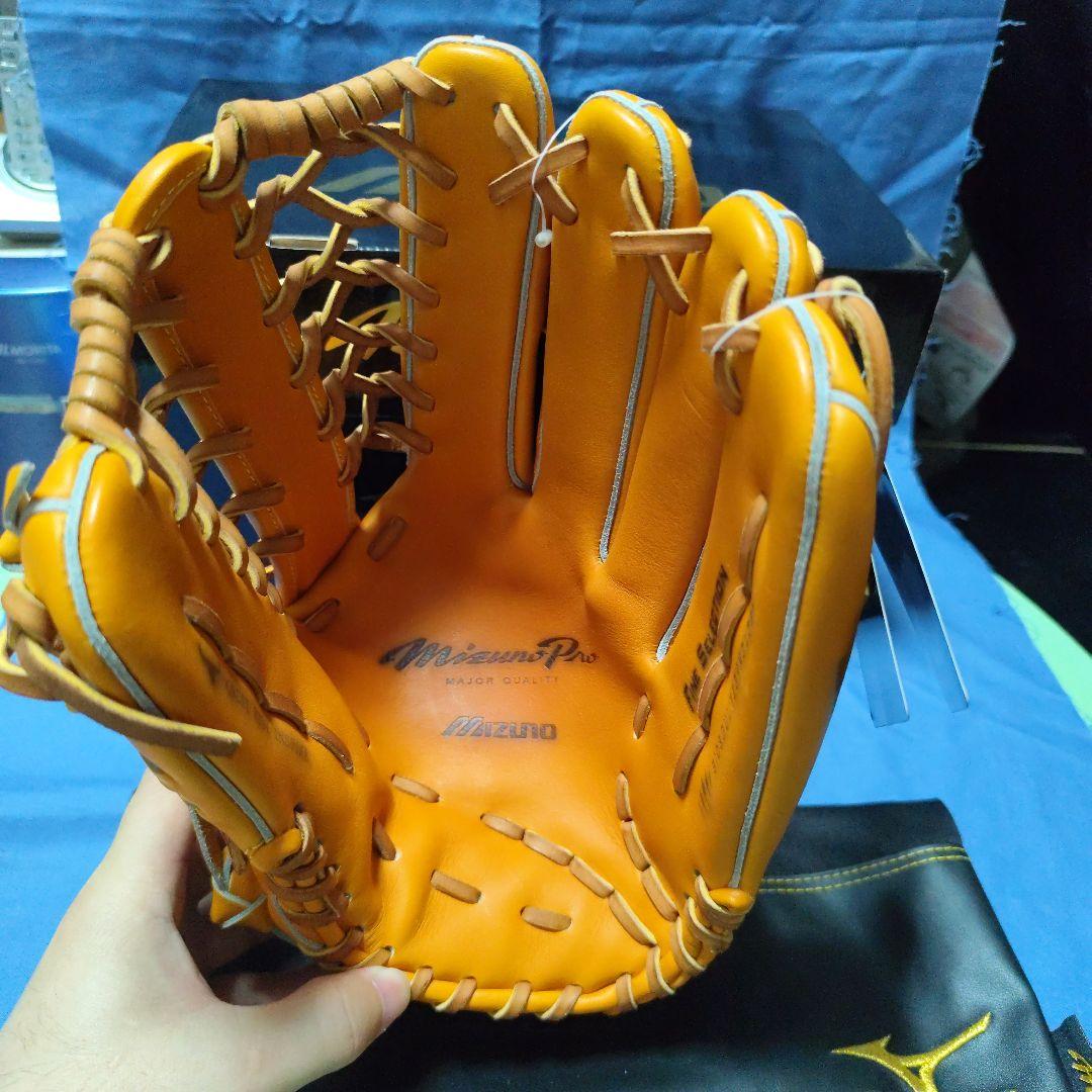 Mizuno Pro 軟式グローブ オレンジ