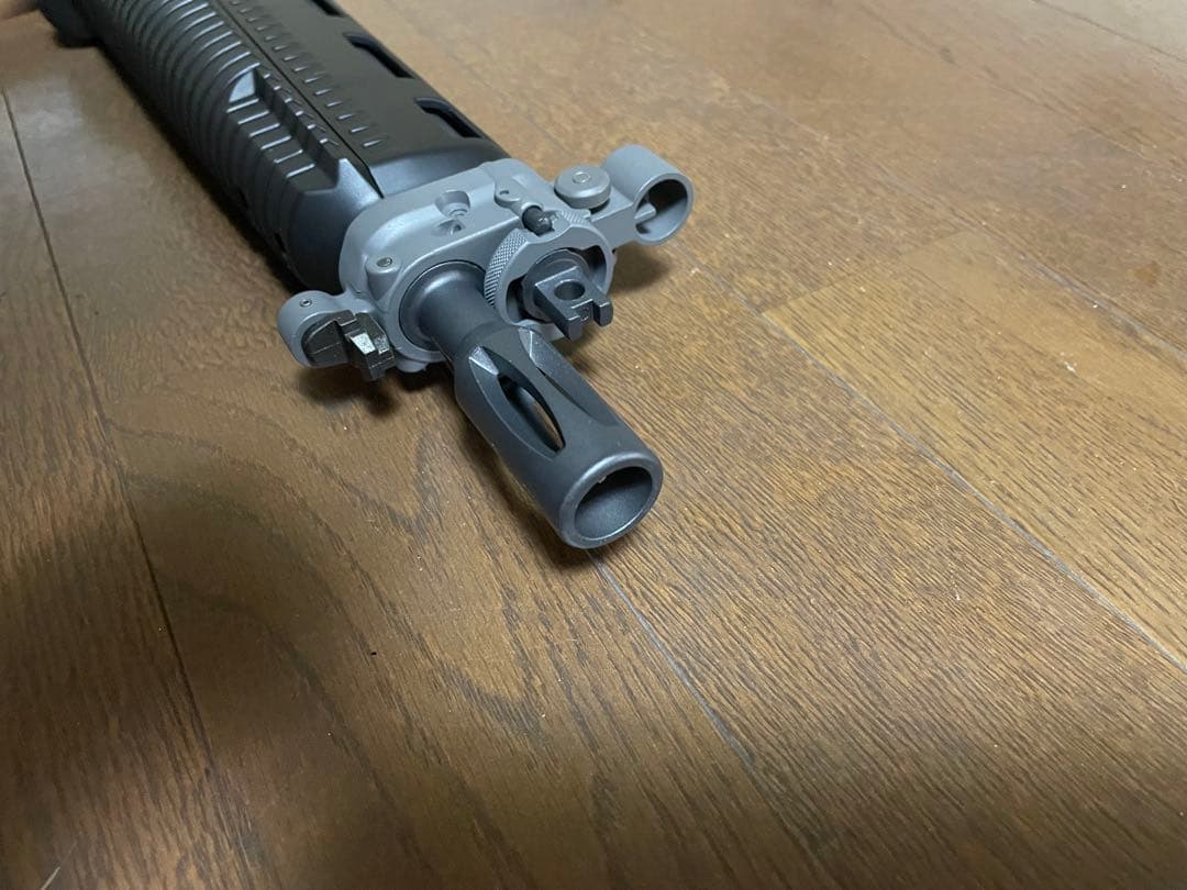 東京マルイ SIG SG551 チークピース　マウントレール　多弾マガジン　他