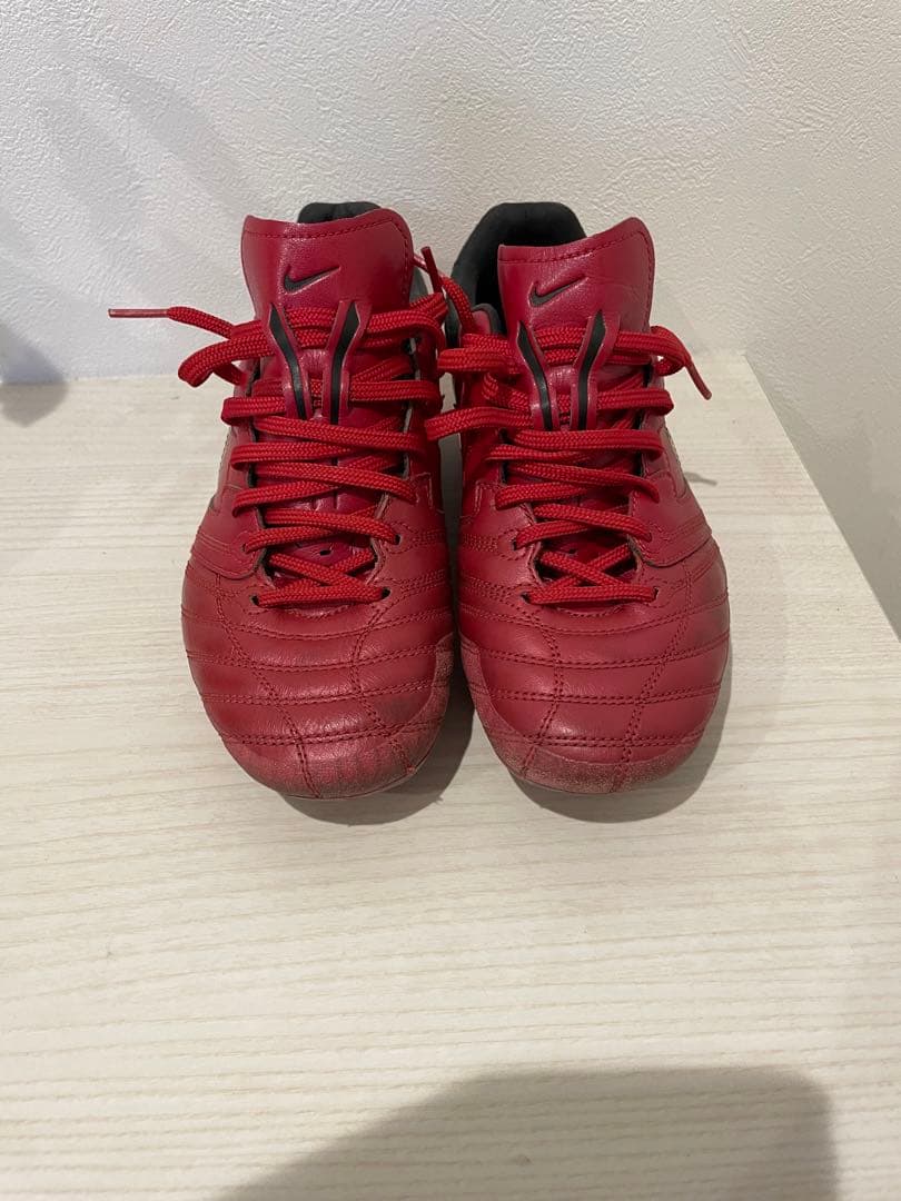 早い者勝ち　NIKE LIGERA2