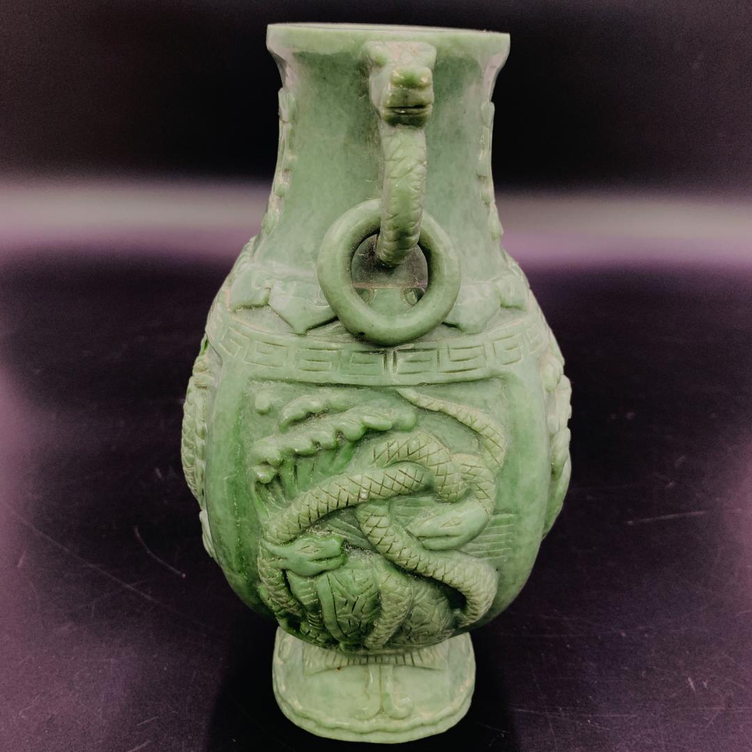 碧玉 四神文 双耳壺 玉金義作 清朝風 彫刻 花瓶 緑玉石 共箱付 中国美術