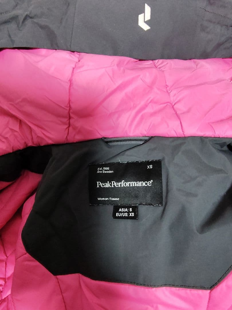 Peak Performance グレー/ピンク　スキー、スノーボードウエア