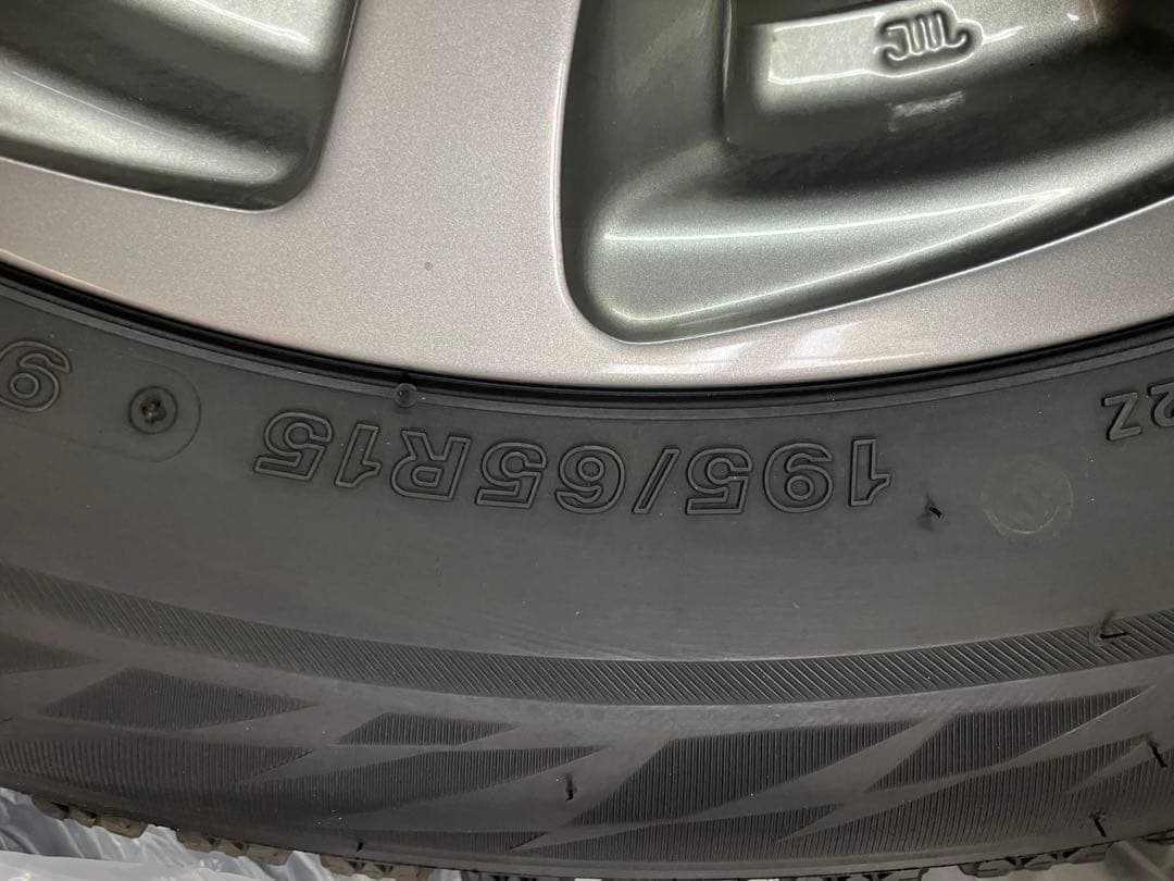 195/65R15 スタッドレス　VRX2 2021年 100-5H