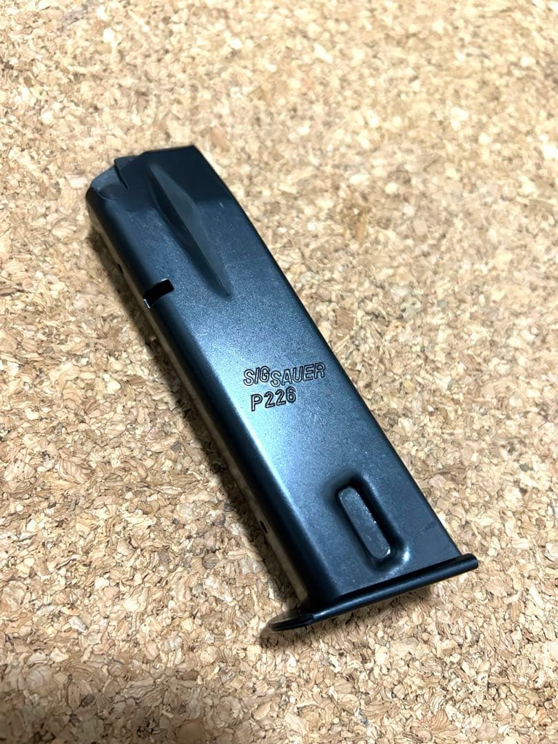 タナカワークス　SIG P226 ウォームシルバー　モデルガン　未発火　新品