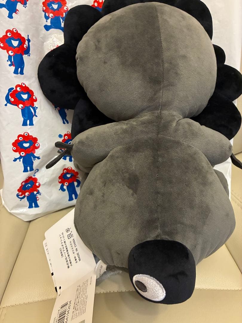 おまけ付き⭐︎ミャクミャクお手玉風ぬいぐるみ　Lサイズ 黒　ブラック　万博