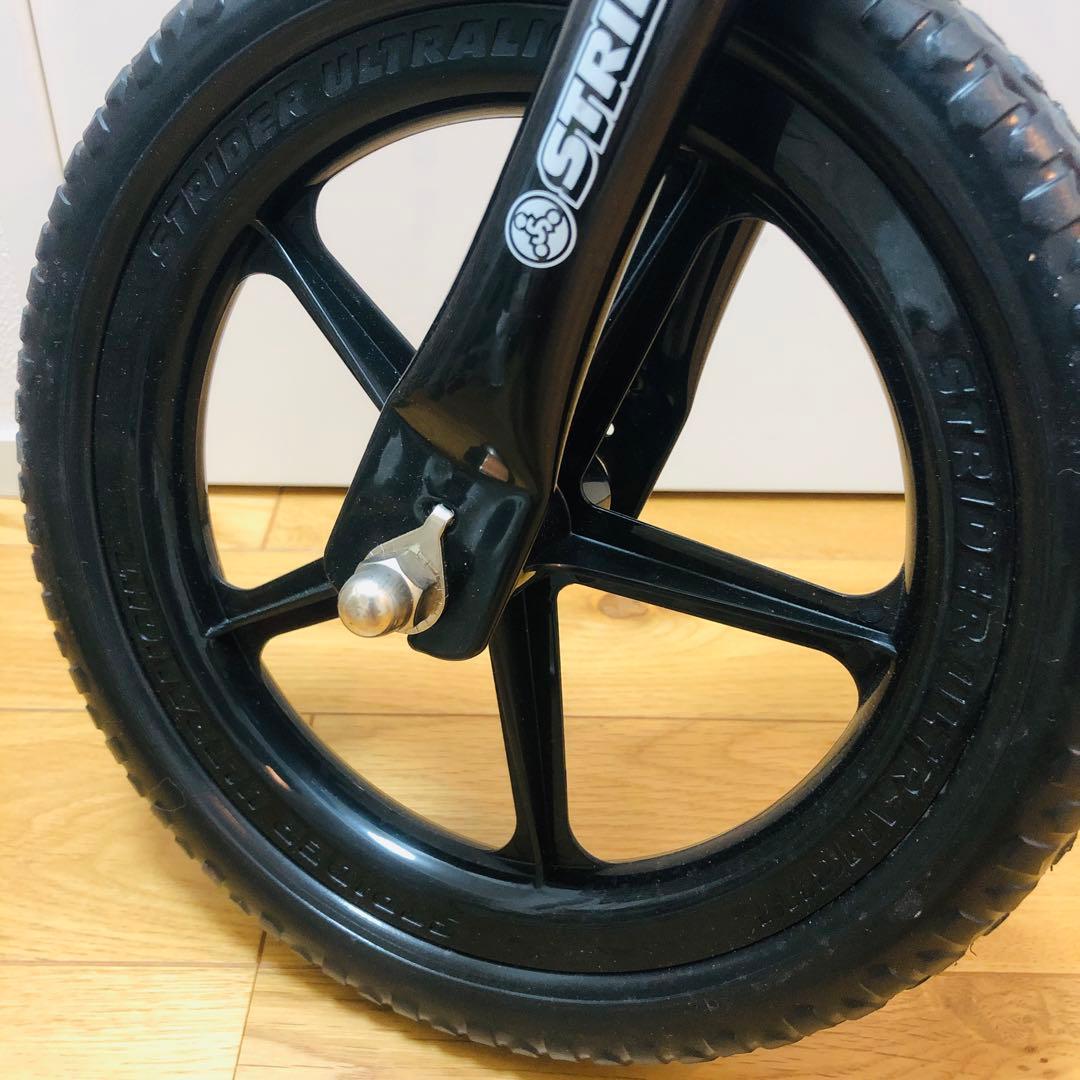 【送料無料】【美品】ストライダー 12インチ classic　クラシック　レッド