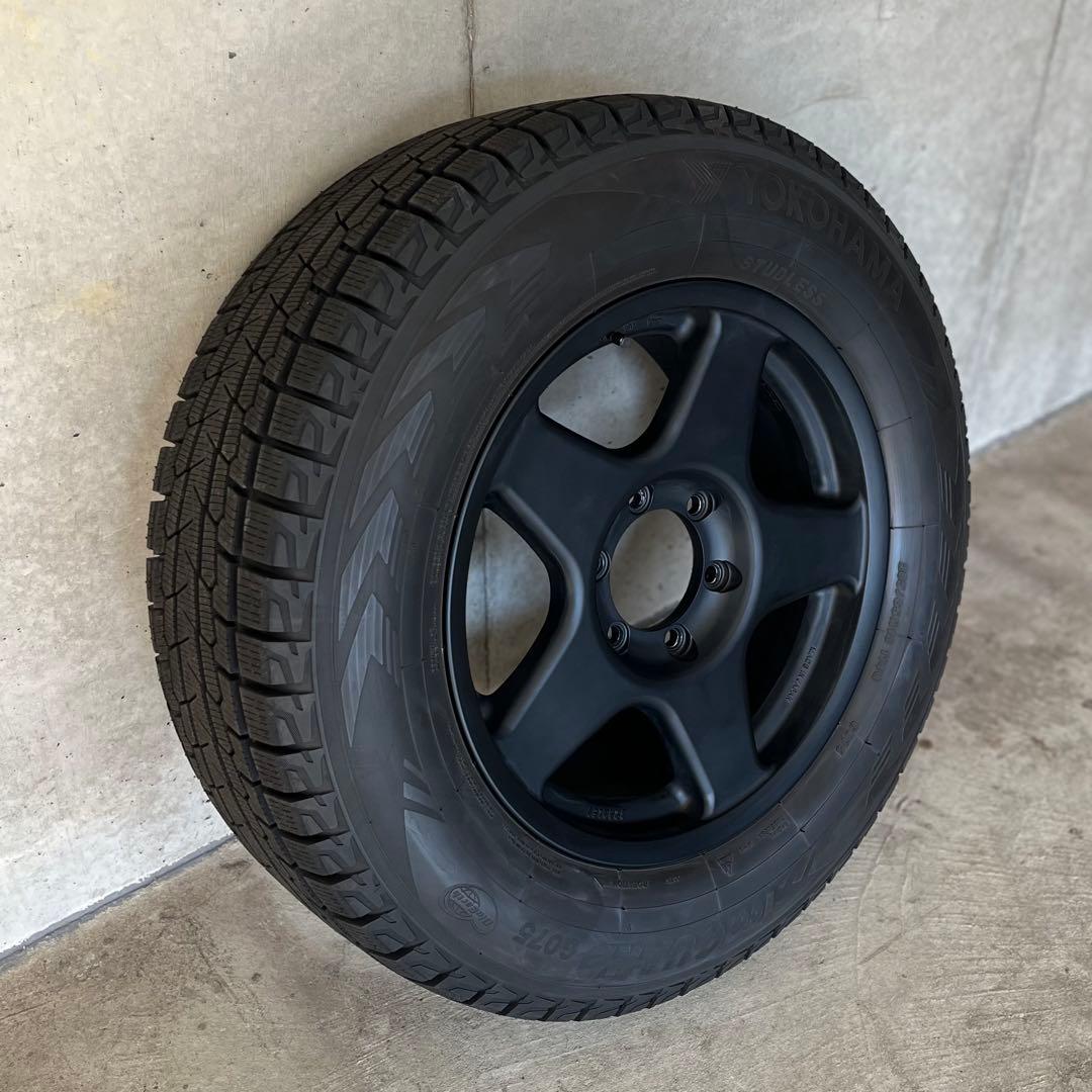 4X4 エンジニアリング ブラッドレーV ホイール　スタッドレスタイヤ　4本