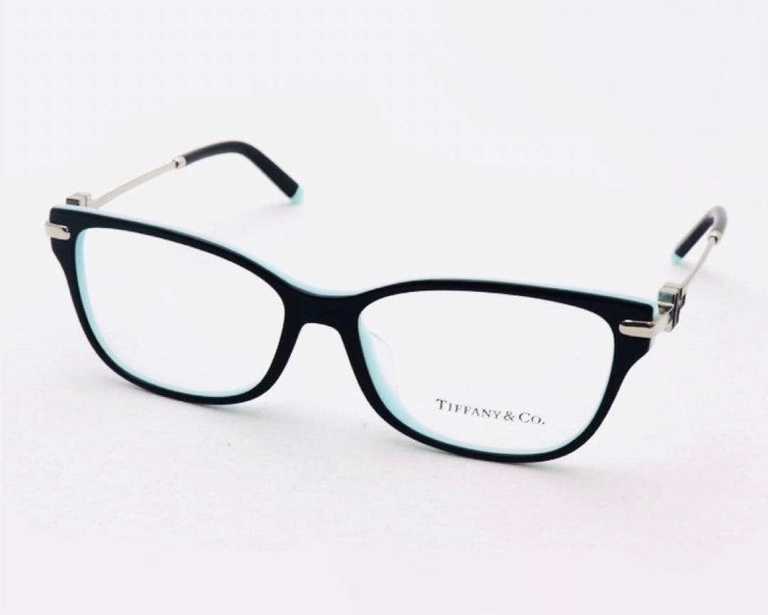❤️秋冬限定セール❤️Tiffany メガネフレーム Tデザイン　オシャレ黒縁メガネ