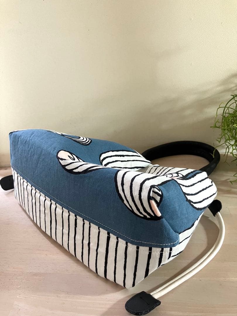 ハンドメイド swing巾着バッグ