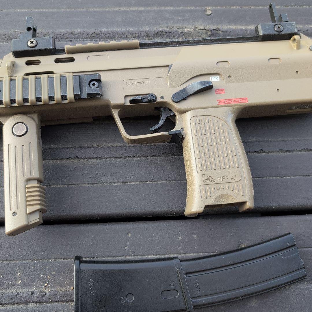 東京マルイ　MP7 A1