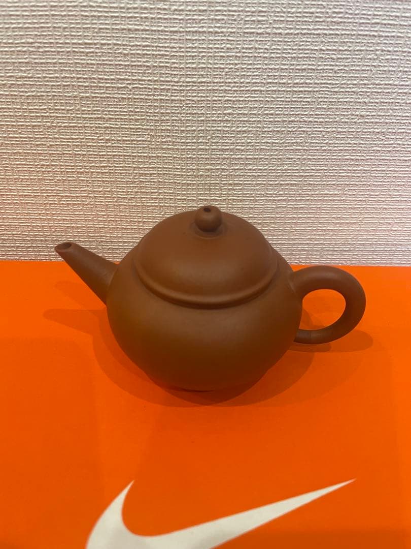 急須　紫砂　在銘　中国宜興　古玩　古美術　骨董　アンティーク　茶道具