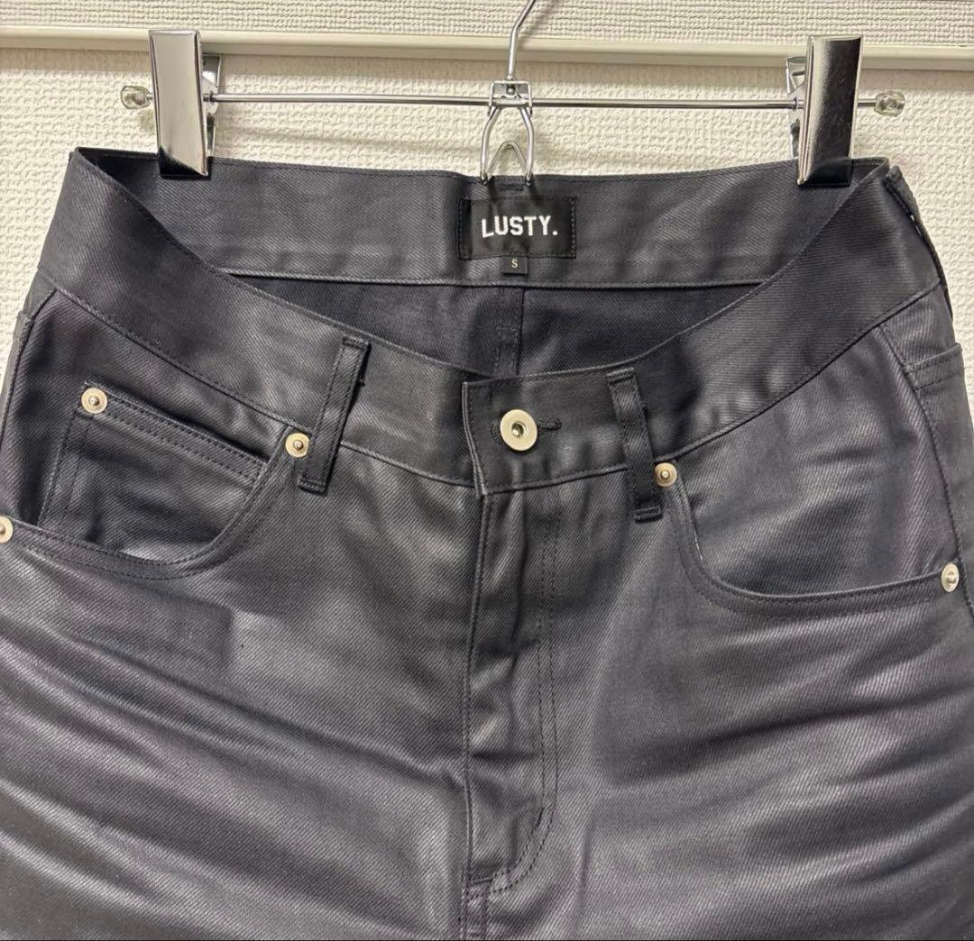 lustyコーティングバギーデニム