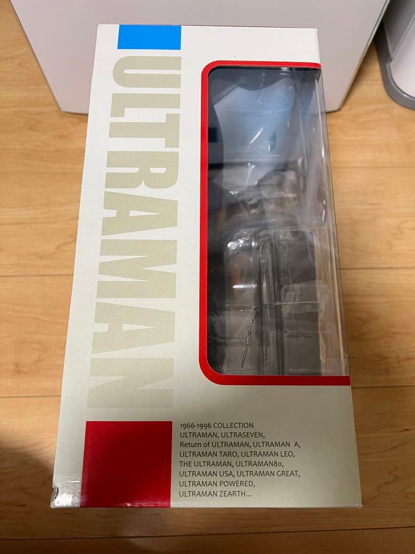 大怪獣シリーズ　ゼットン二代目　発光Ver. ※箱イタミ