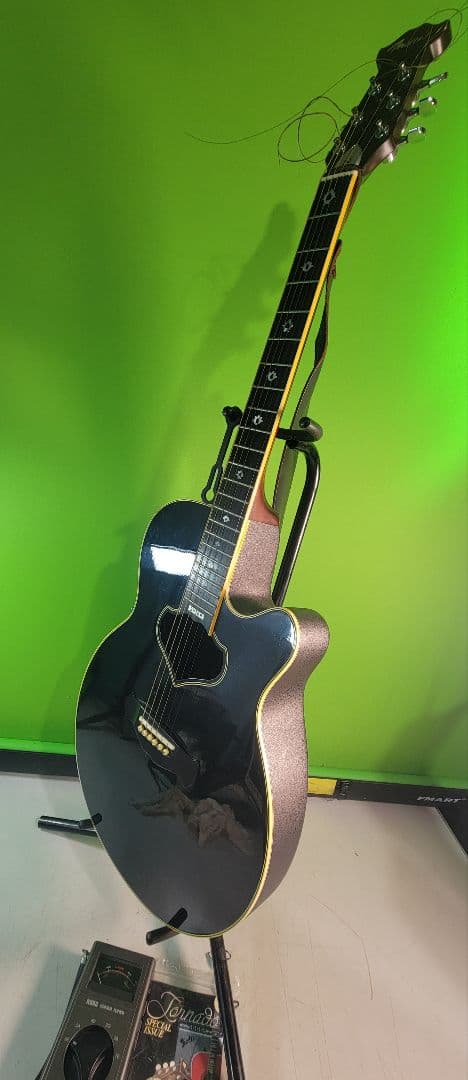 モーリス エレアコギターTornado Z動作品