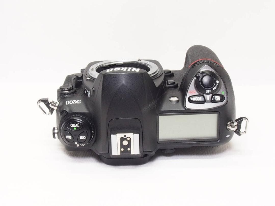 ■美品■ Nikon D200 ボディ 《 S数6434回 動作光学良好 》