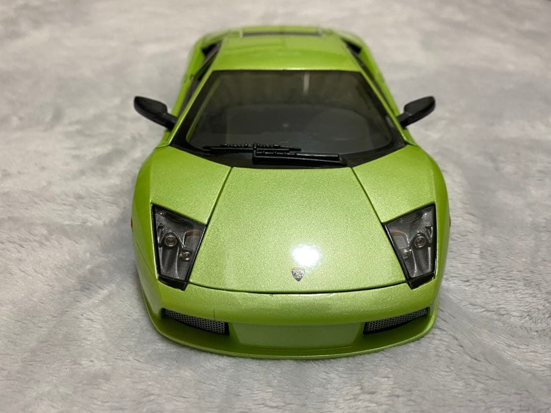 ミニカー Maisto Lamborghini Murcielago 1/18