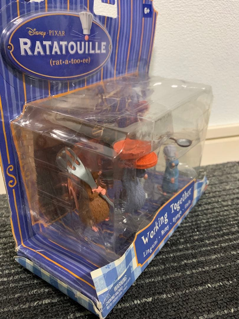 ディズニー ピクサー　レミーのおいしいレストラン　フィギュア 〈新品未開封〉C