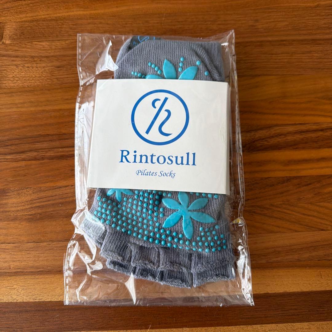 Rintosull パーフェクトフォーム トップス&レギンス ソックス