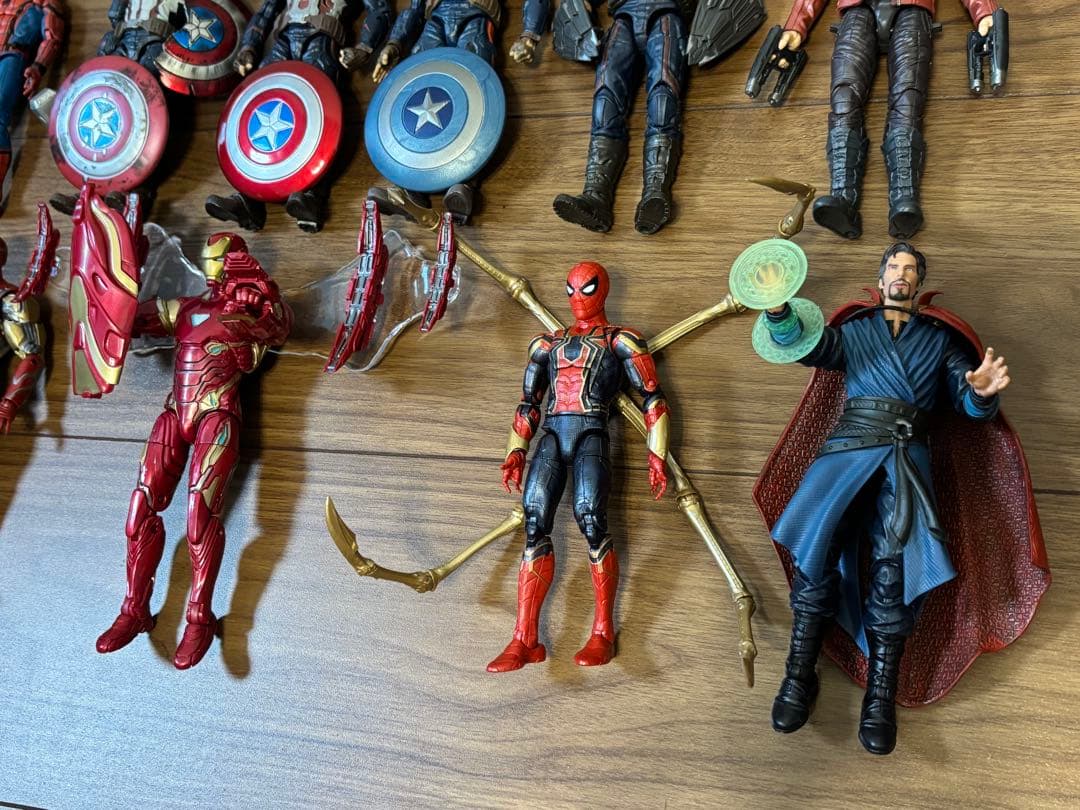 マーベルレジェンド アベンジャーズ アイアンマン　スパイダーマン