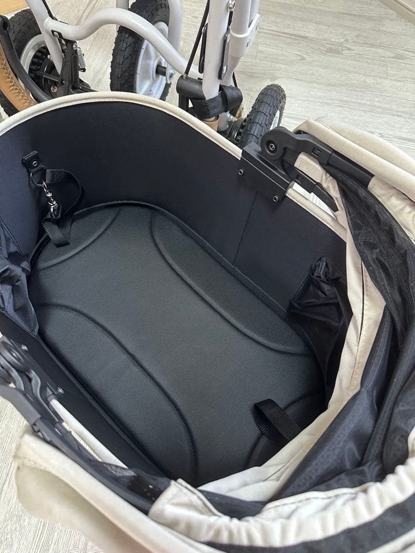 AIRBUGGY DOME3 PREMIER アーバンホワイト 新品未使用