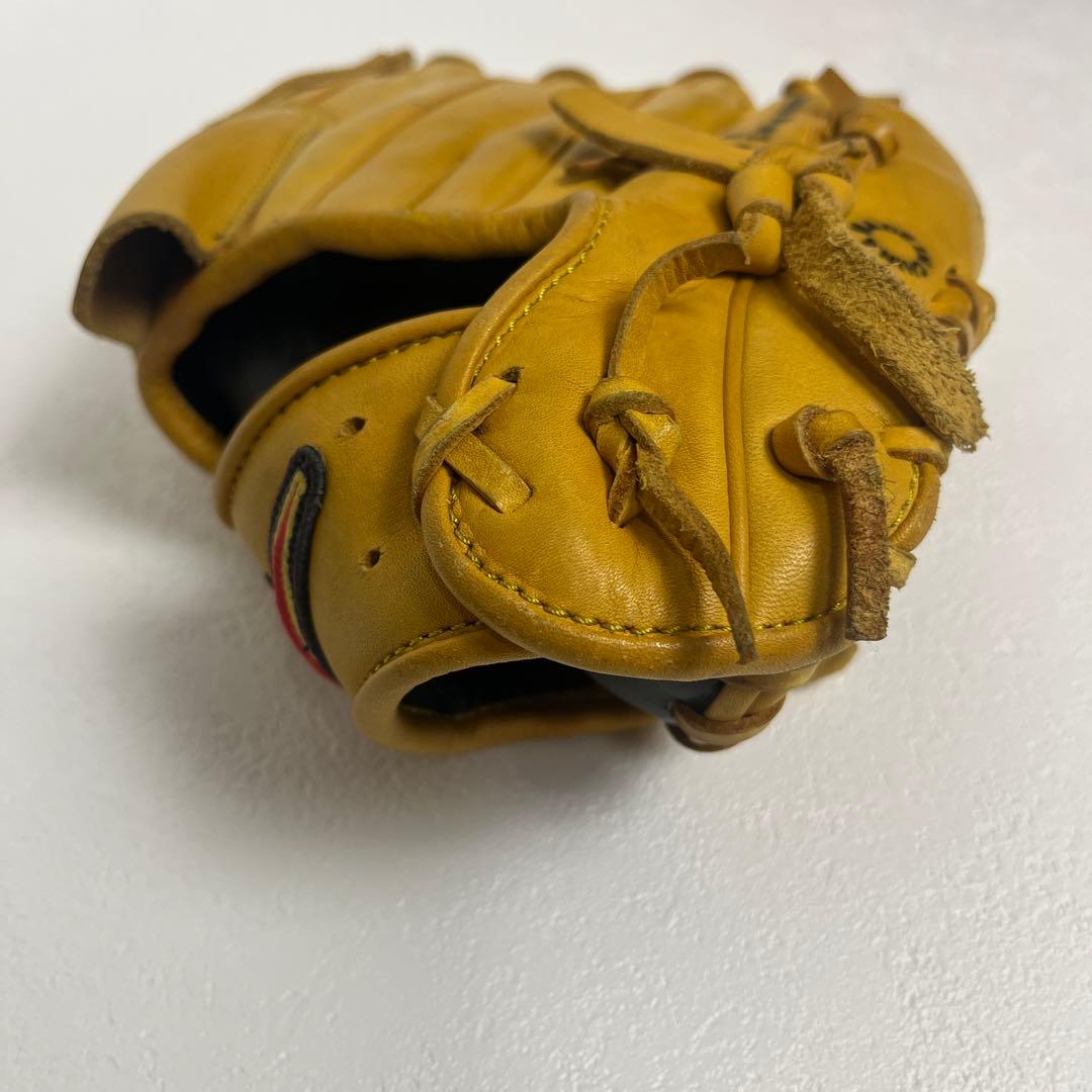 ★希少　ナイキ　グローブ　一般軟式投手　左投げ　松坂大輔　モデル　野球　イエロー