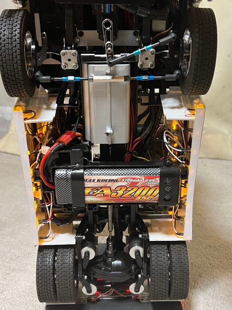 タミヤ1/14アクトロスフルセット