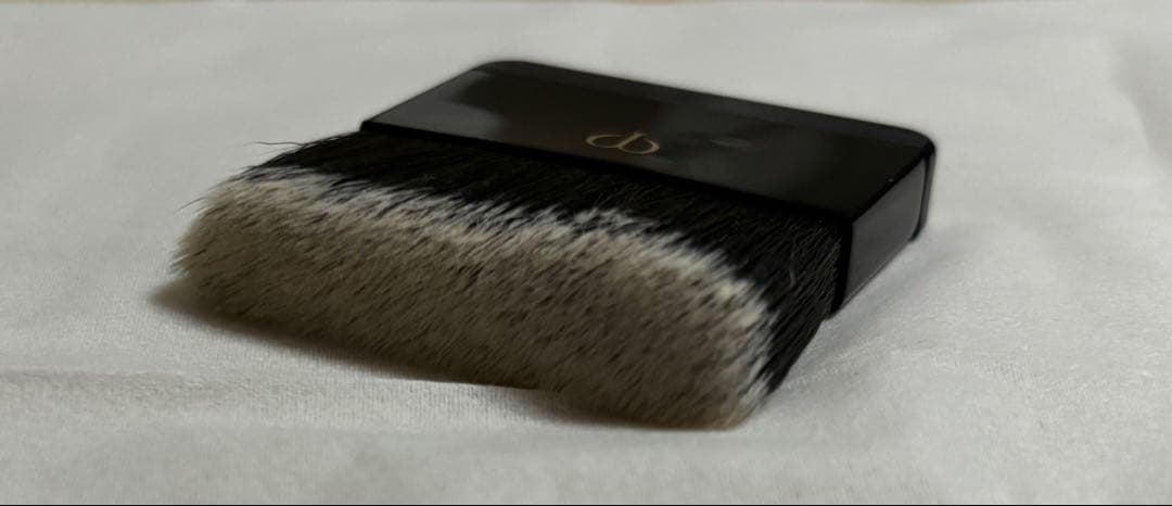 クレ・ド・ポー ボーテ タンプードルエクラⅡ オークル20