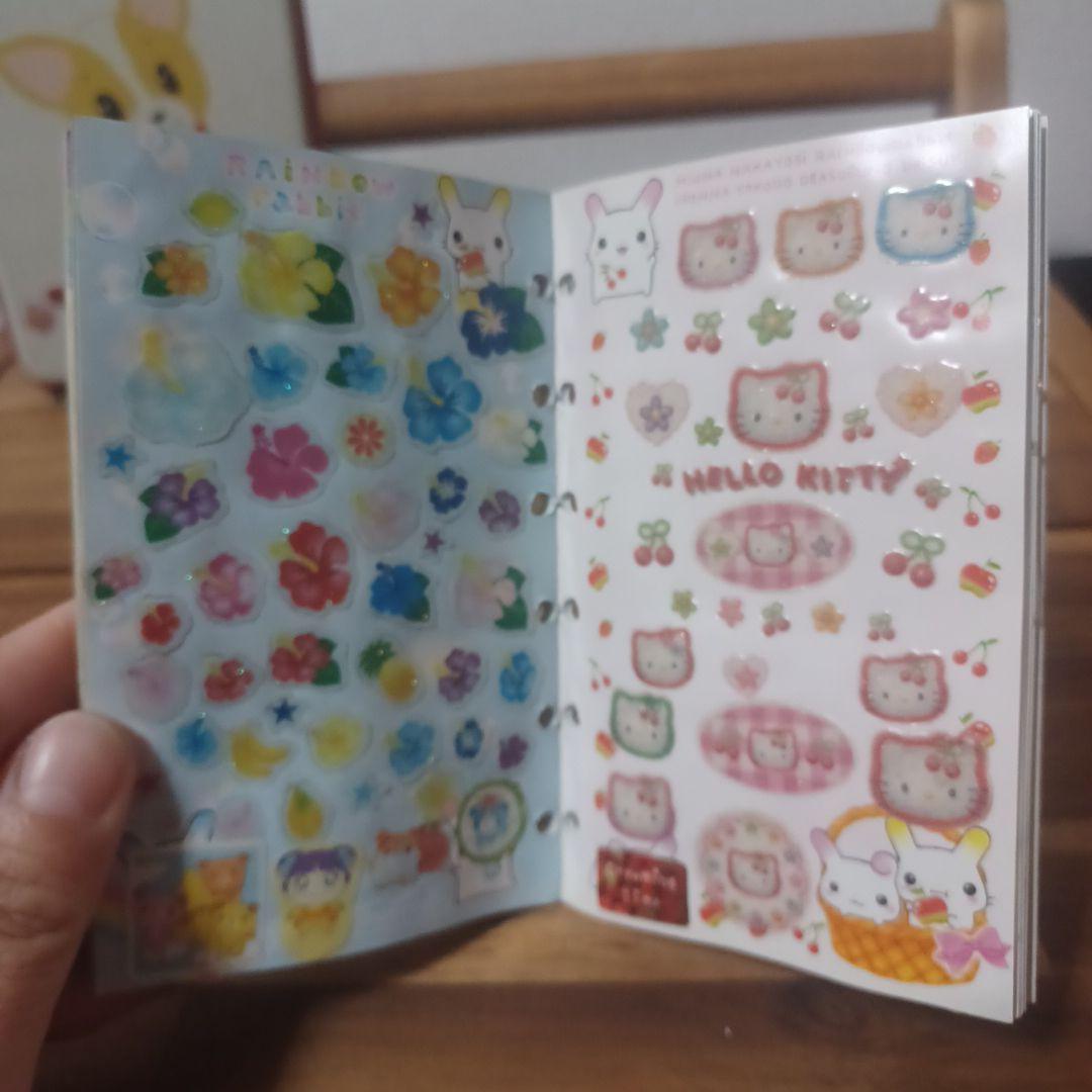 Petit Cure シールブック　完成品