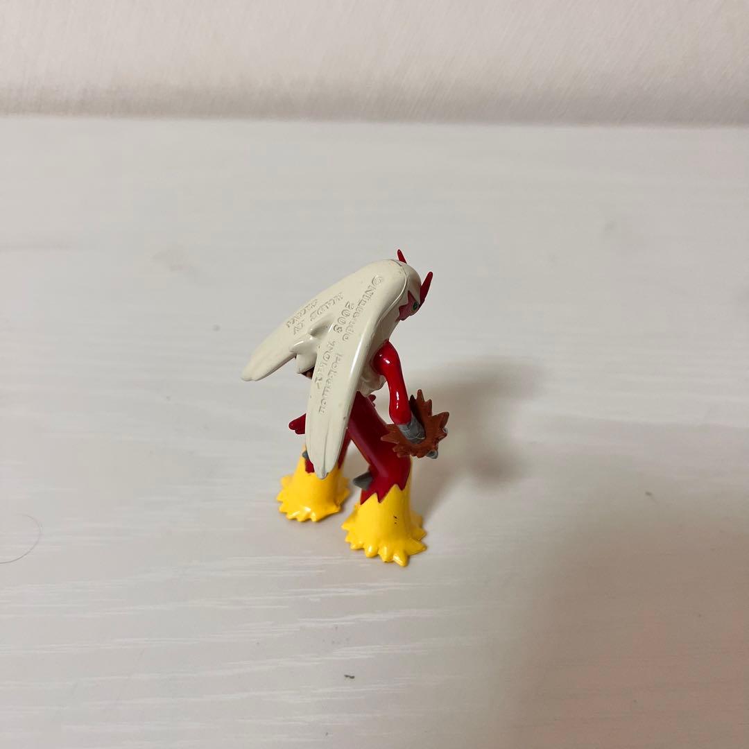 バシャーモ　フィギュア　ポケモン