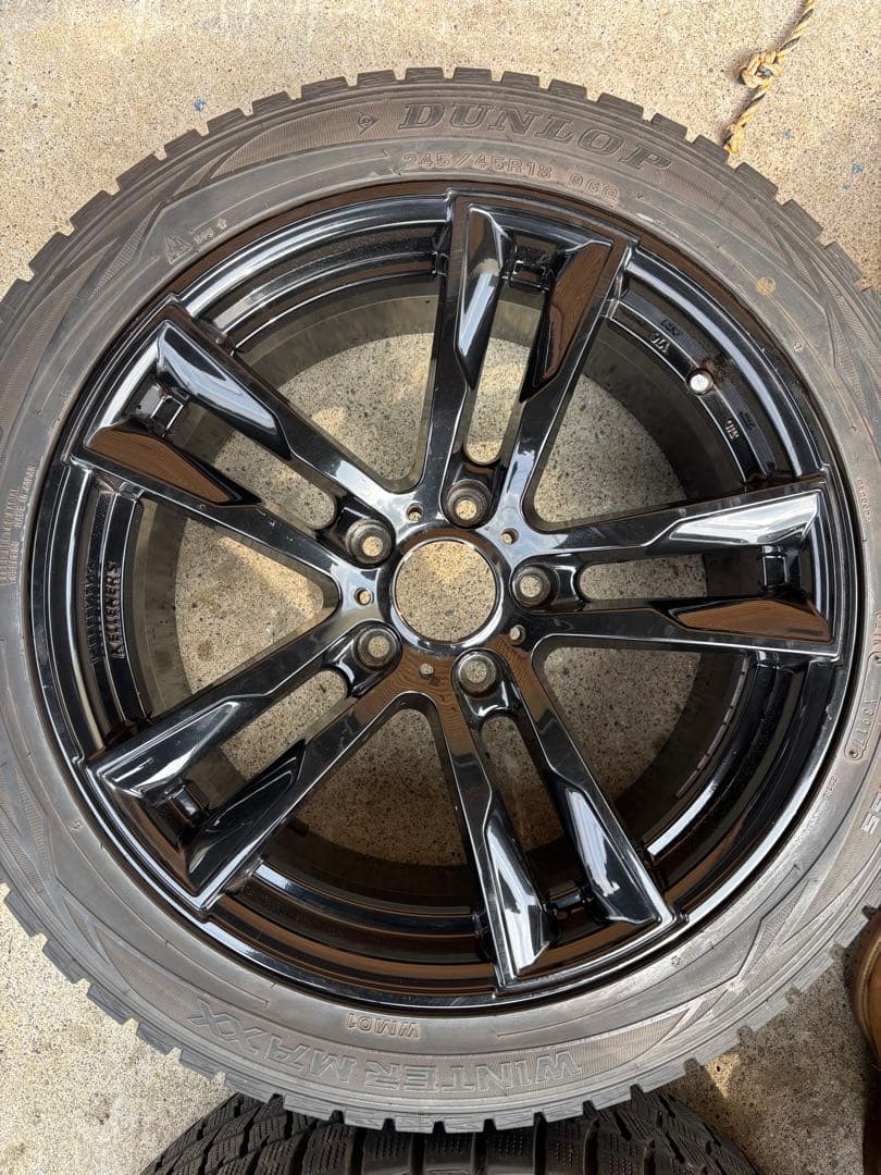 18インチ ブラックホイール  1シリーズ