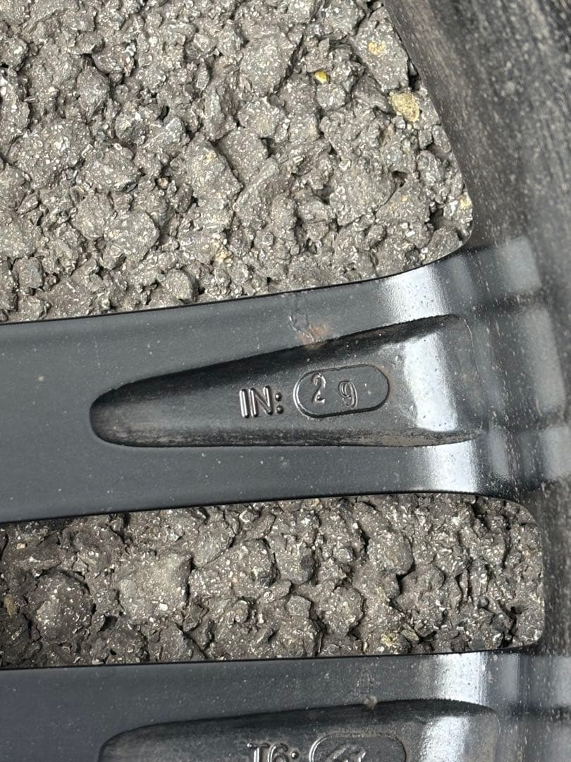 18インチ ブラックホイール  1シリーズ