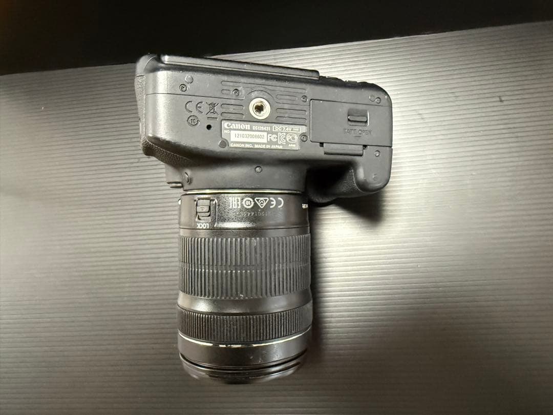 EOS KISS x7i 一眼レフ 純正